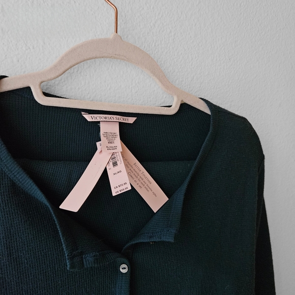 🟢 SOLD 🟢  VS Knit 3 Piece Pajama Set - Picture 5 of 5